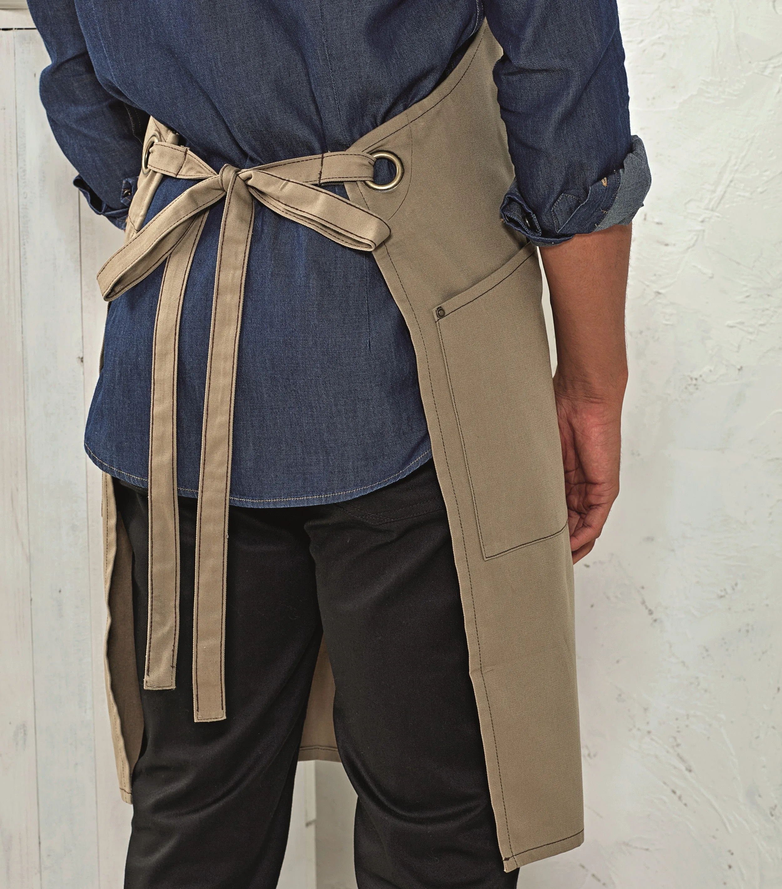 Barley Sustainable Bib Apron | KHAKI/BROWN