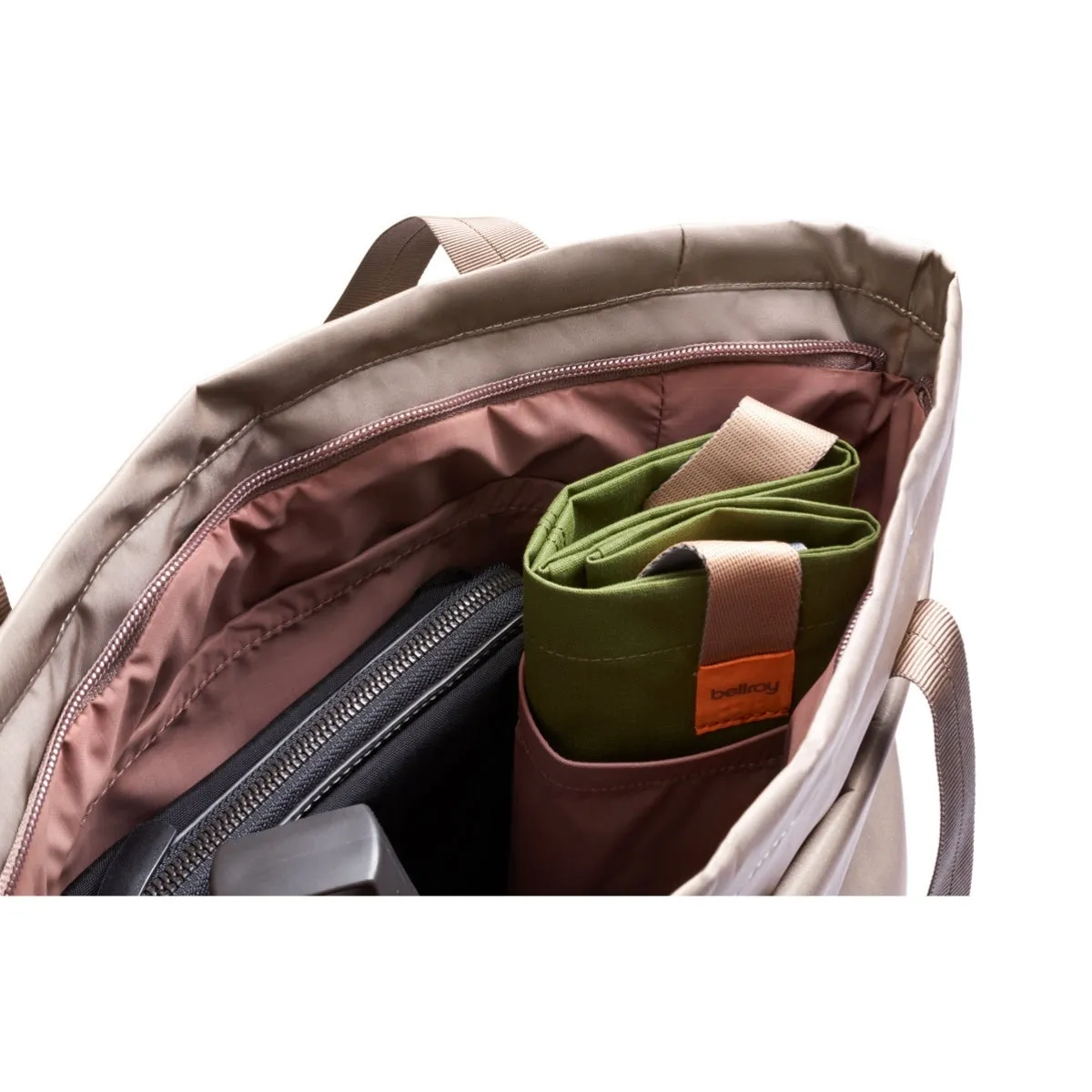 Bellroy Laneway Totepack 18L in Fawn