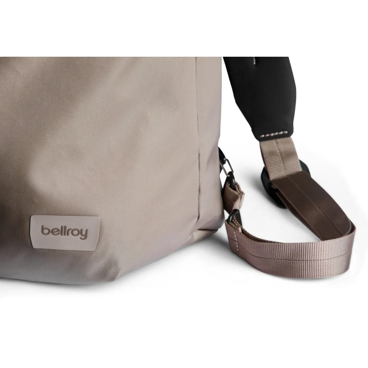 Bellroy Laneway Totepack 18L in Fawn