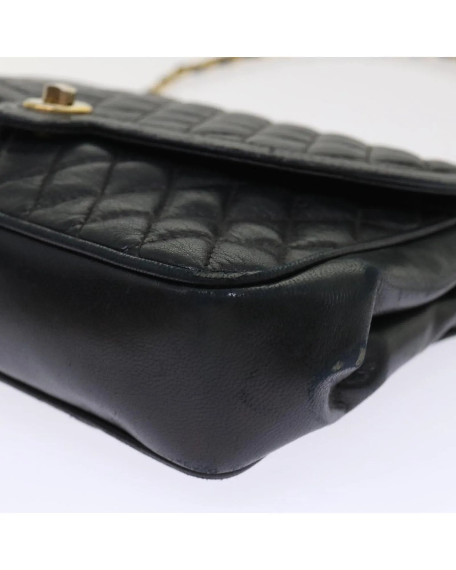 Chain Quilted Leather Shoulder Bag - Black