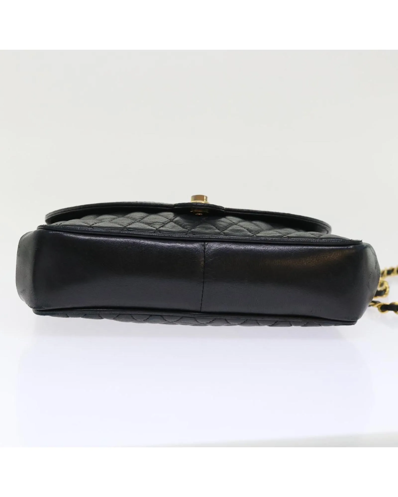 Chain Quilted Leather Shoulder Bag - Black