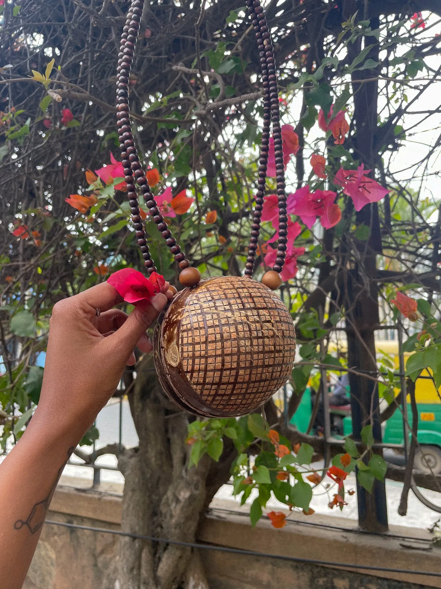 Criss-Cross Carved Coconut Mini