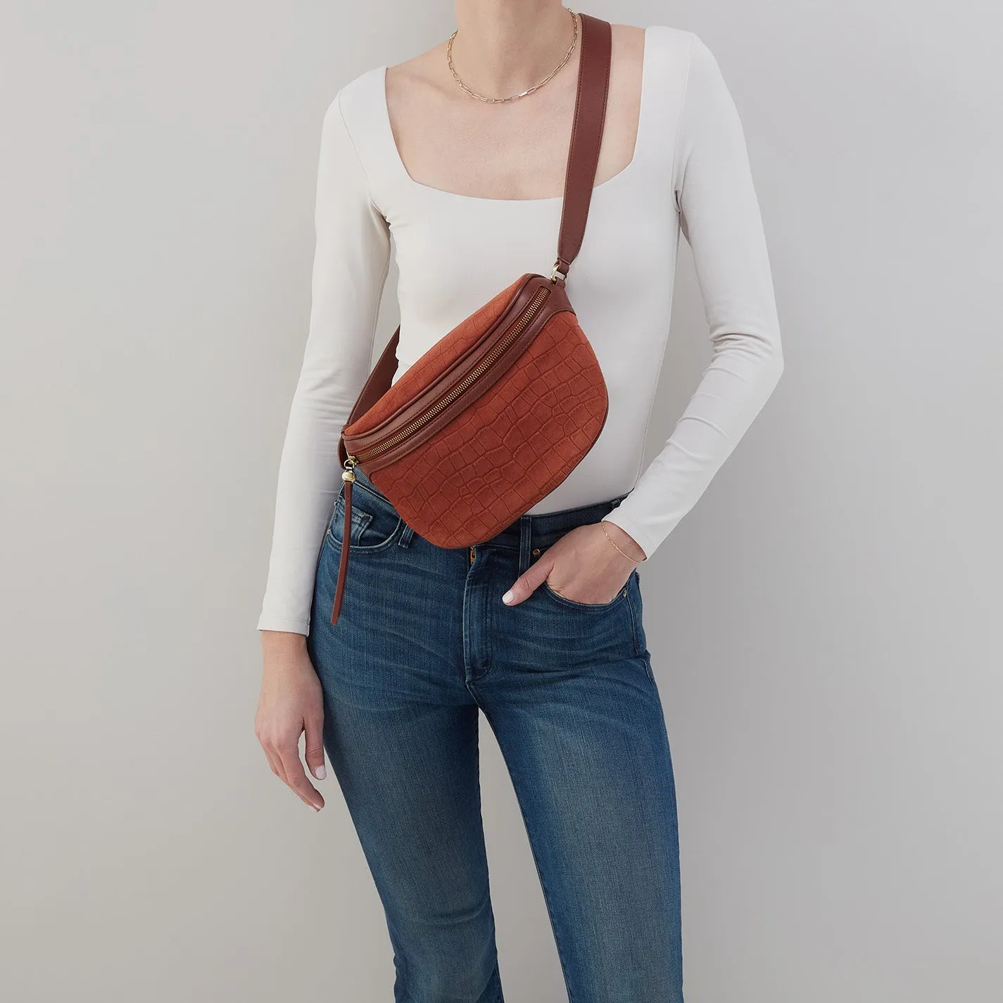 Juno Belt Bag In Suede - Sequoia Croc Emboss