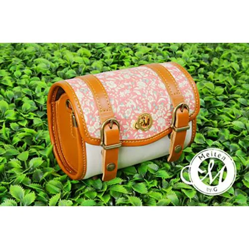 Melten Classic Mirrorless Camera Bag - Linen Flora