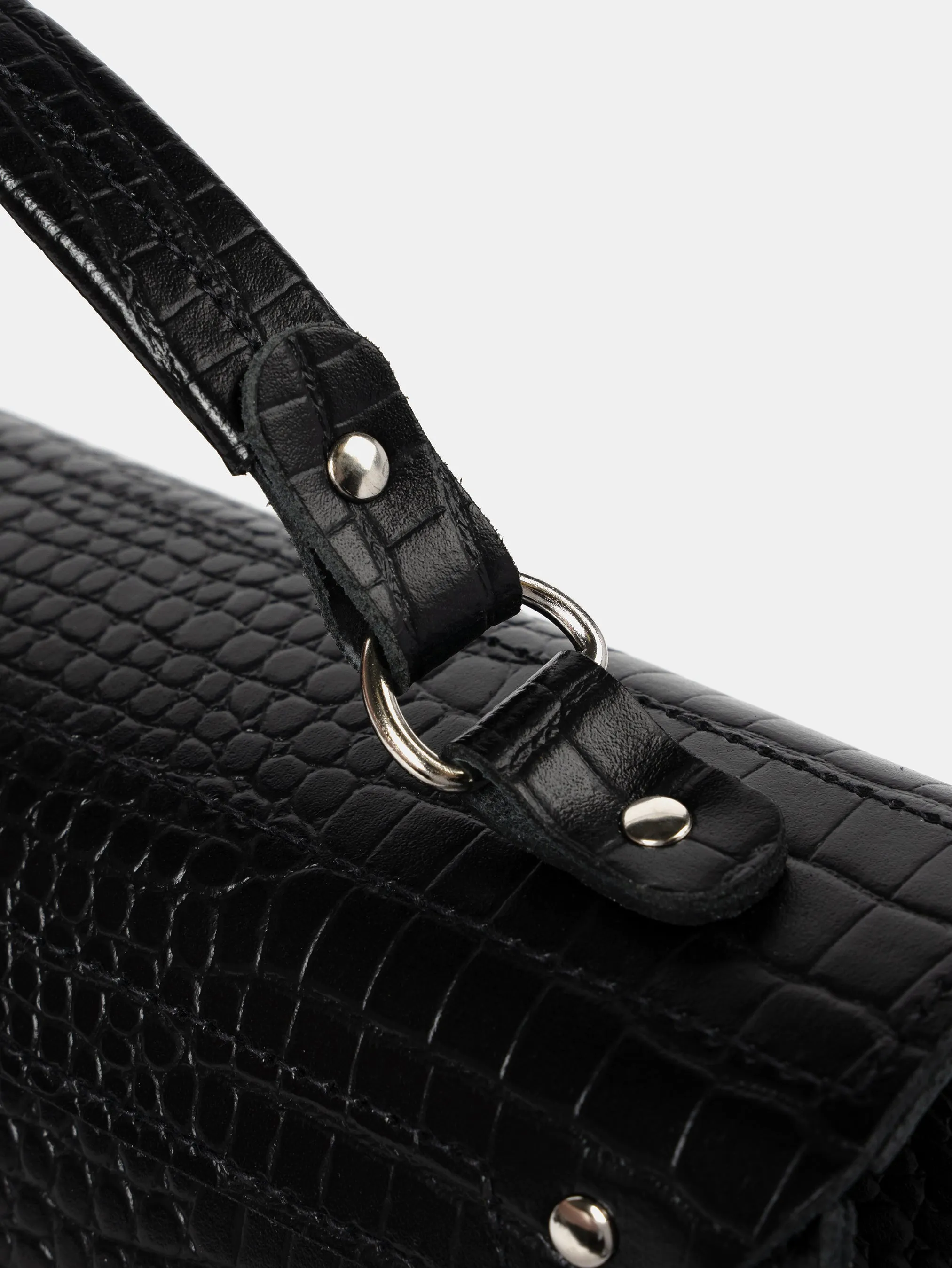 The Daisy - Black Croc